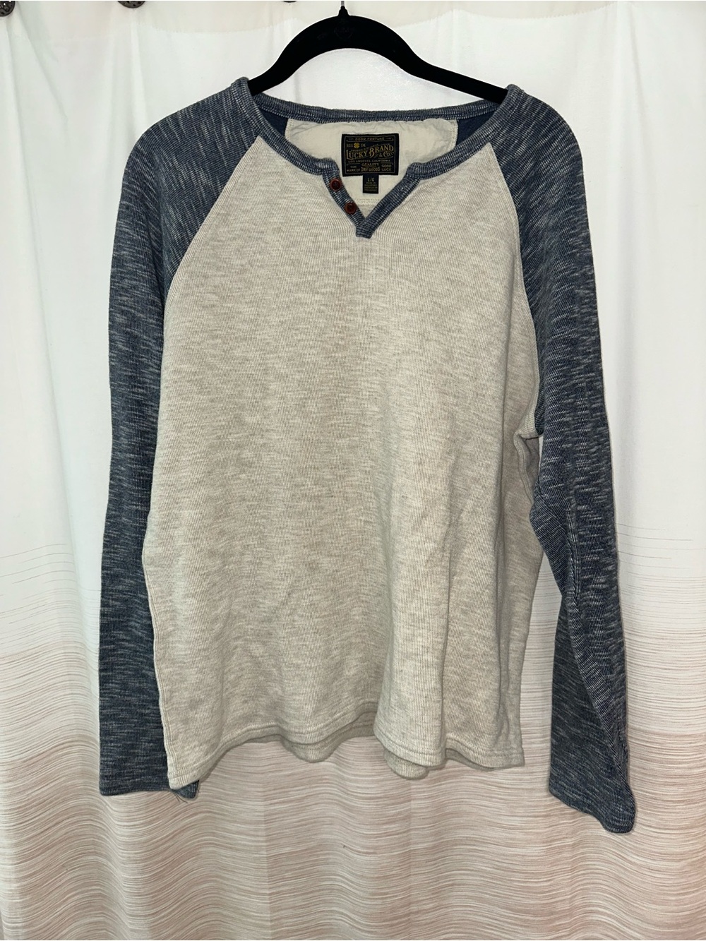 Lucky Brand Two-Tone Long Sleeve Sz L